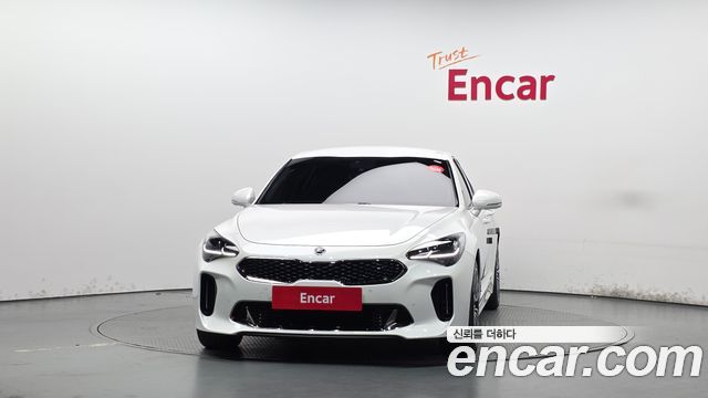 Kia Stinger из Кореи Encar