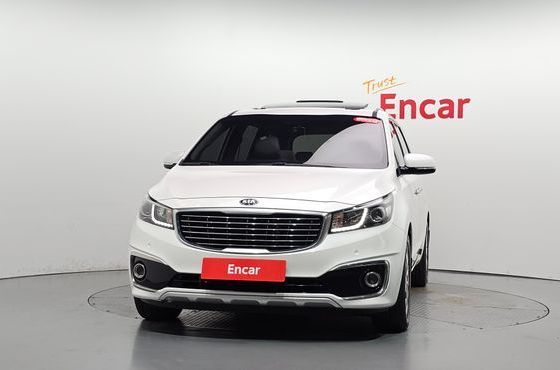 Kia Carnival 9-seater Prestige — пробег 85 294 км — фото 3 из 5