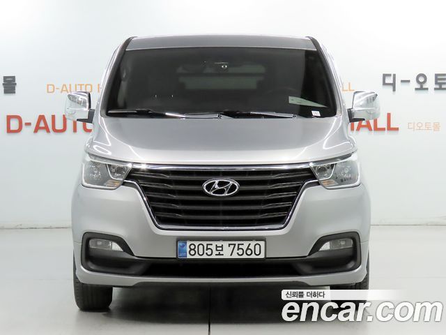Hyundai Starex Van 5-Seater Modern — пробег 91 647 км — фото 3 из 5