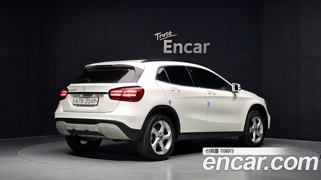 Mercedes-Benz GLA-Class из Кореи Encar