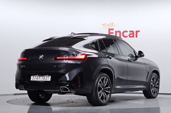 BMW X4 xDrive20d M Sport — пробег 6 986 км — фото 2 из 5
