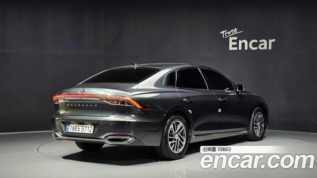 Hyundai Grandeur 2.5 Premium — пробег 41 606 км — фото 2 из 5