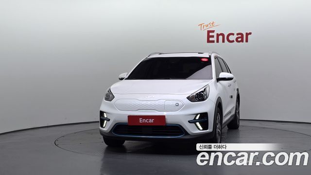 Kia Niro Prestige — пробег 130 705 км — фото 3 из 5