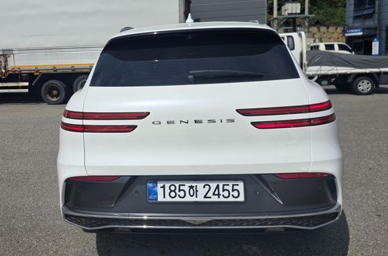 Genesis GV70 2.5T Gasoline AWD — пробег 2 360 км — фото 4 из 5