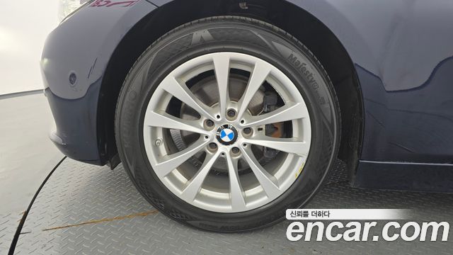 BMW 3-Series из Кореи Encar
