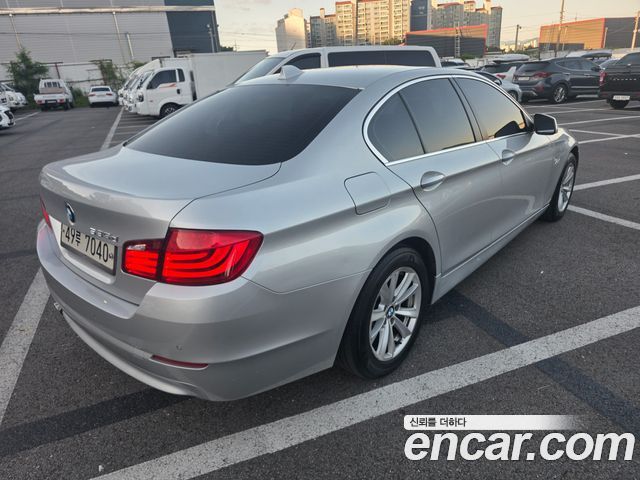 BMW 5-Series 520d — пробег 173 600 км — фото 4 из 5