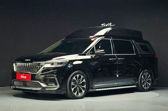 Kia Carnival Diesel 9-Seater Hi-Limousine(Special Vehicle) — пробег 116 219 км — фото 1 из 5