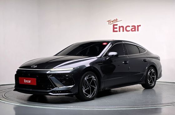 Hyundai Sonata 2.0 Exclusive — пробег 24 485 км — фото 1 из 5