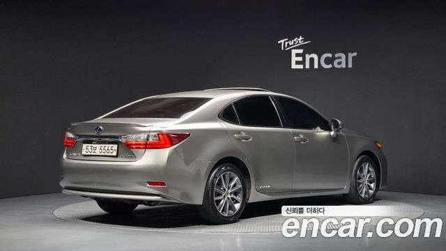 Lexus ES из Кореи Encar