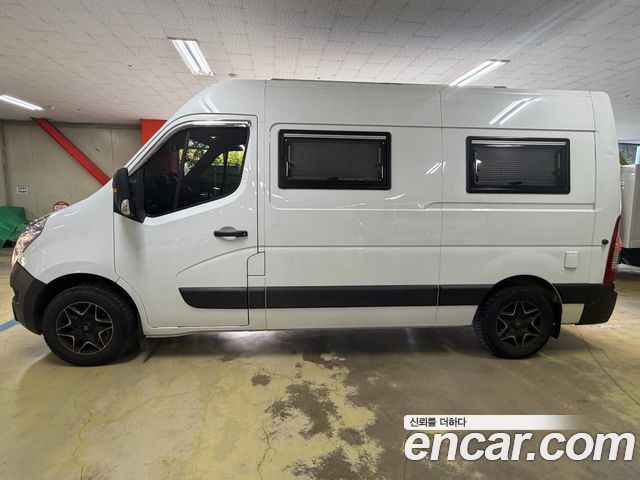 Renault (Samsung) Master Camping car — пробег 90 148 км — фото 3 из 5