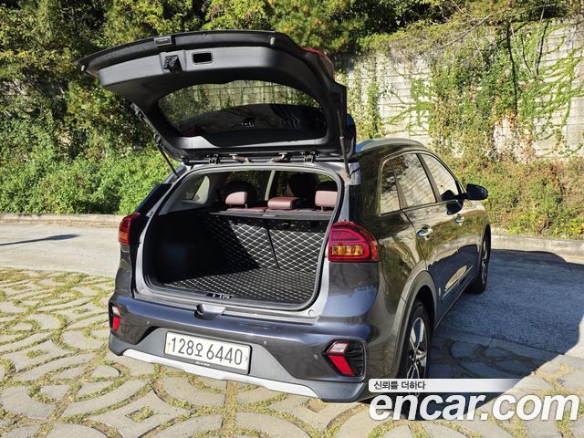 Kia Niro из Кореи Encar