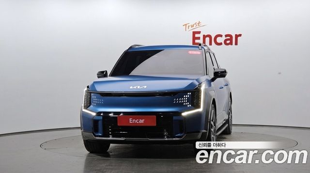 Kia EV9 Long Range 4WD GT Line — пробег 76 038 км — фото 3 из 5