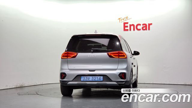 Kia Niro Air — пробег 63 681 км — фото 4 из 5