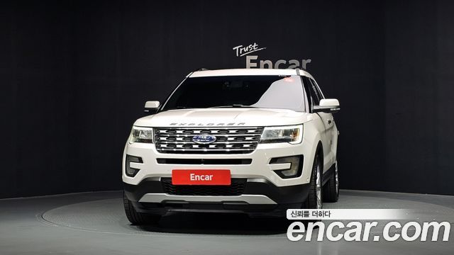 Ford Explorer 2.3 Limited 4WD 5th — пробег 73 036 км — фото 3 из 5