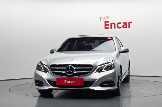 Mercedes-Benz E-Class E220 Bluetec Avantgarde — пробег 82 681 км — фото 3 из 5
