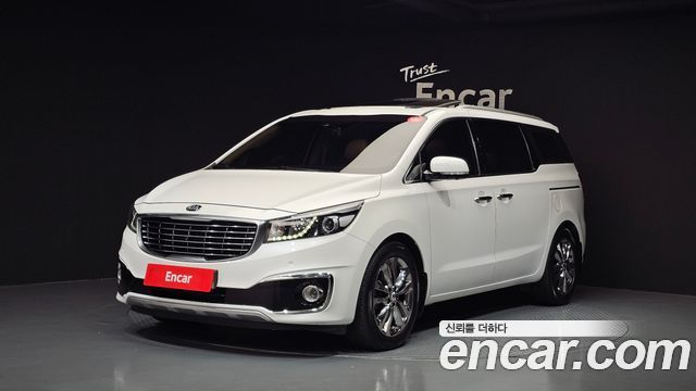 Kia Carnival Gasoline 9-seater Noblesse — пробег 132 485 км — фото 1 из 5