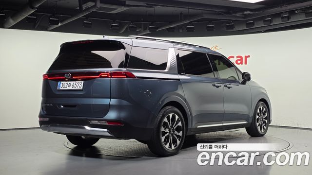 Kia Carnival Diesel 9-Seater Noblesse — пробег 243 820 км — фото 2 из 5