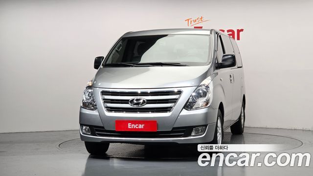 Hyundai Starex 12-Seater Wagon Smart — пробег 114 523 км — фото 3 из 5