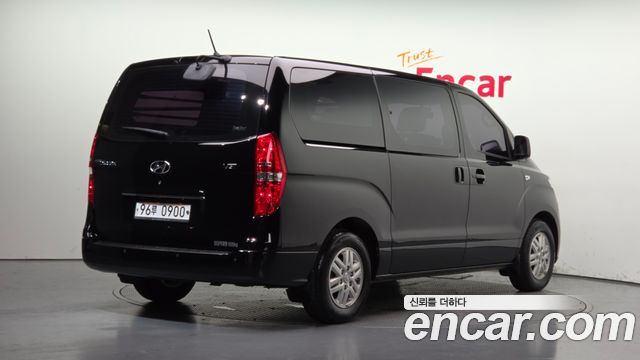 Hyundai Starex Van 5-Seater Modern — пробег 106 121 км — фото 2 из 5