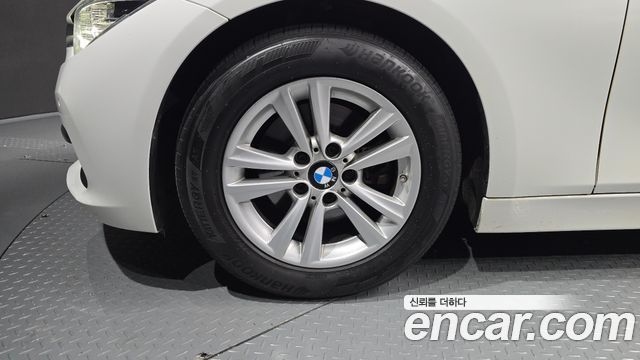 BMW 3-Series из Кореи Encar