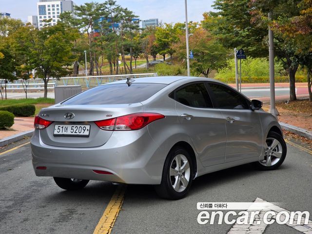 Hyundai AVANTE M16 GDI Smart — пробег 145 072 км — фото 2 из 5