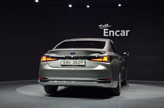 Lexus ES Executive — пробег 159 734 км — фото 4 из 5