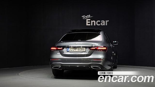 Mercedes-Benz E-Class из Кореи Encar