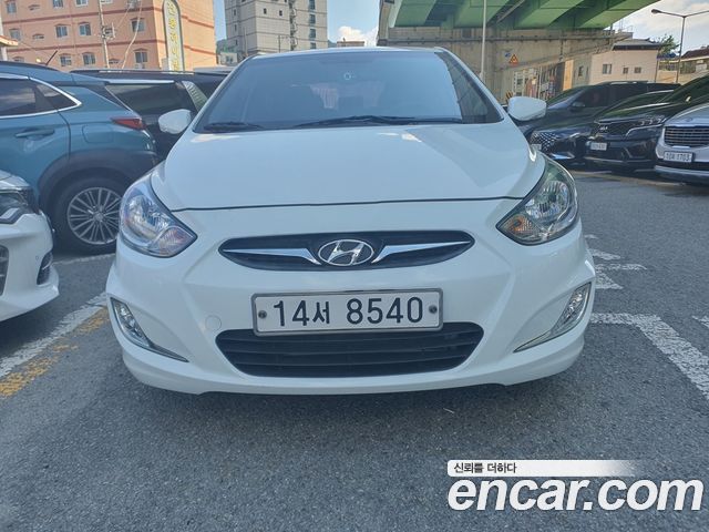 Hyundai Accent 1.4 VVT Premier — пробег 93 000 км — фото 1 из 5