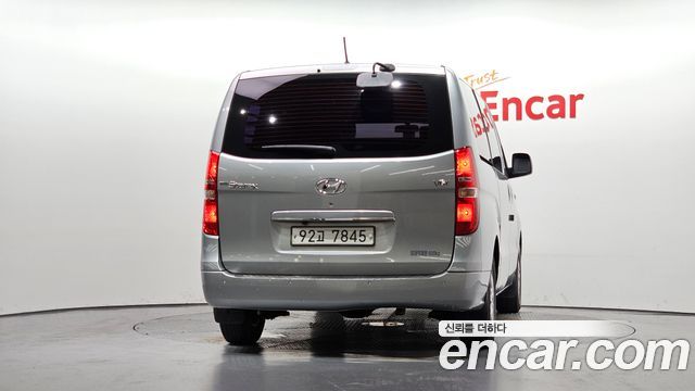 Hyundai Starex 5-Seater VAN Smart — пробег 201 541 км — фото 4 из 5