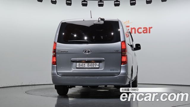 Hyundai Starex 5-Seater VAN Smart — пробег 96 353 км — фото 4 из 5