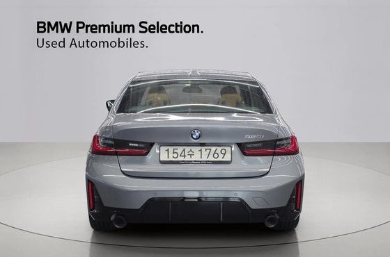 BMW 3-Series 320i M Sport — пробег 10 646 км — фото 4 из 5