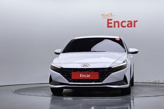 Hyundai AVANTE 1.6 Inspiration — пробег 60 018 км — фото 3 из 5