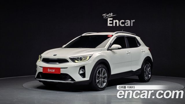 Kia Stonic из Кореи Encar