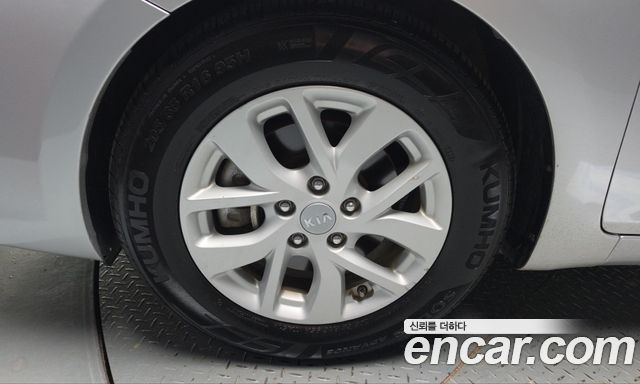 Kia Carens 2.0 LPI Luxury — пробег 170 336 км — фото 5 из 5