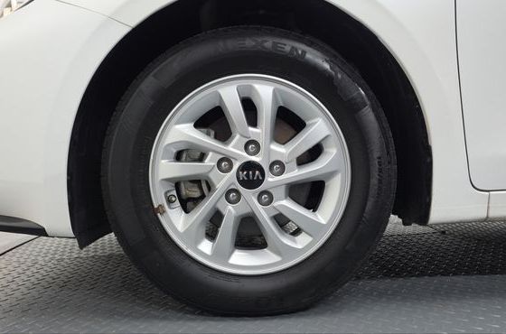 Kia K3 Luxury — пробег 76 248 км — фото 5 из 5