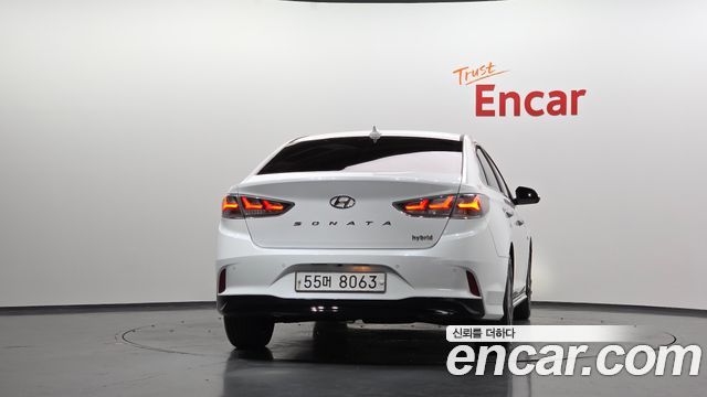Hyundai Sonata Premium — пробег 187 107 км — фото 4 из 5