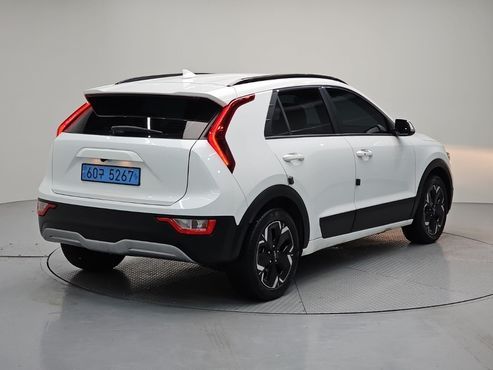 Kia Niro Air — пробег 73 110 км — фото 4 из 5