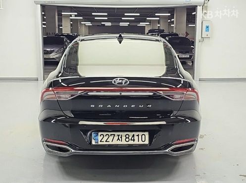 Hyundai Grandeur Premium Choice — пробег 57 325 км — фото 3 из 5