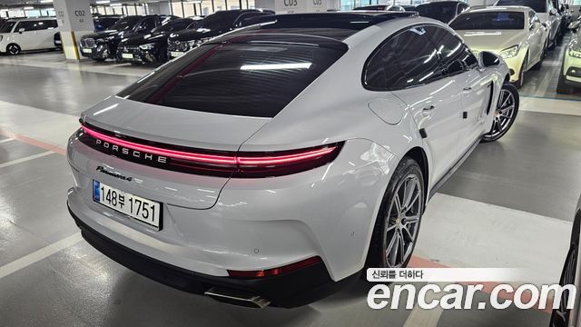 Porsche Panamera 2.9 AWD E-Hybrid — пробег 15 573 км — фото 4 из 5