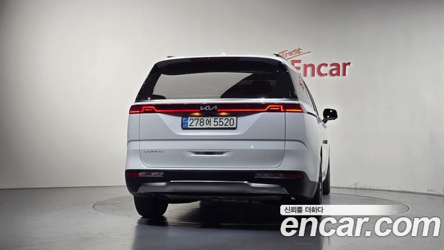 Kia Carnival Diesel 9-Seater Signature — пробег 60 741 км — фото 4 из 5
