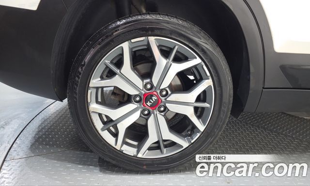 Kia Seltos Diesel 1.6 2WD Signature — пробег 179 218 км — фото 5 из 5