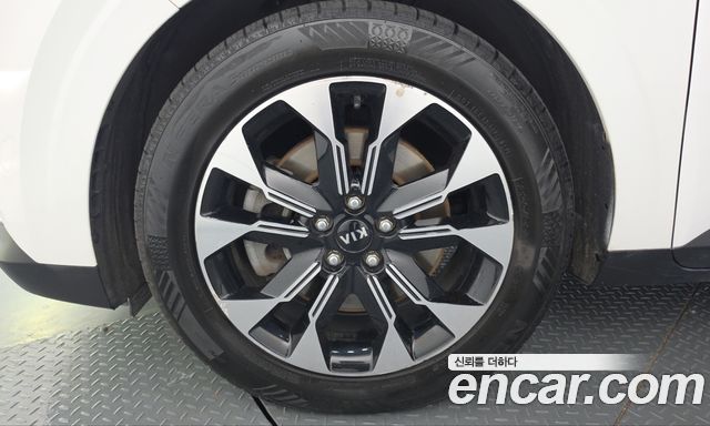 Kia Carnival Diesel 9-Seater Noblesse — пробег 95 375 км — фото 5 из 5