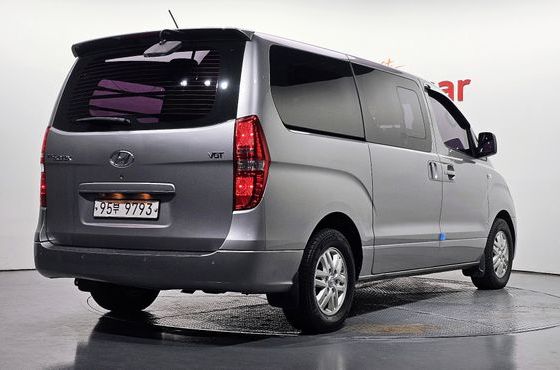 Hyundai Starex 5-Seater VAN Modern — пробег 102 829 км — фото 2 из 5