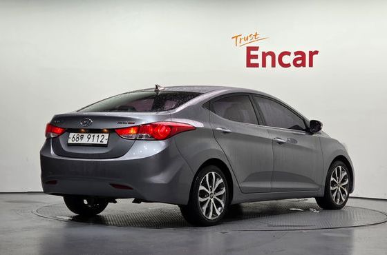 Hyundai AVANTE M16 GDI Luxury — пробег 149 940 км — фото 2 из 5