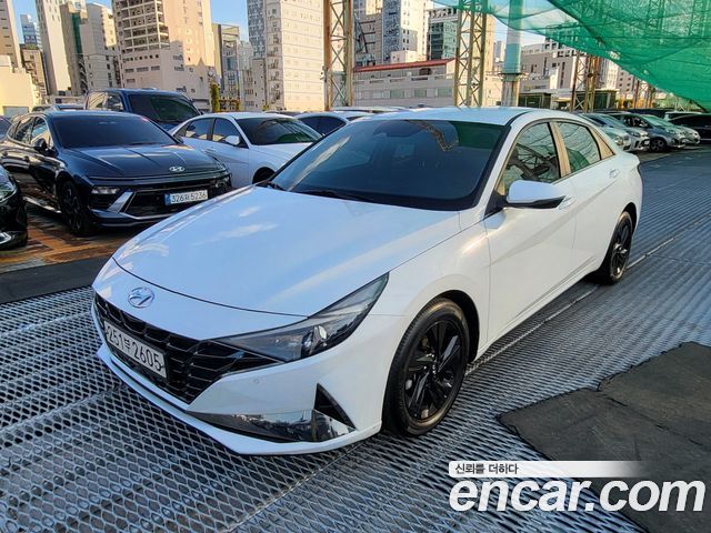 Hyundai AVANTE 1.6 Inspiration — пробег 93 400 км — фото 2 из 5