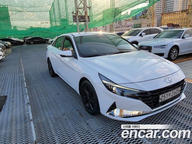 Hyundai AVANTE 1.6 Inspiration — пробег 93 400 км — фото 3 из 5