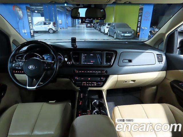 Kia Carnival 9-Seater Noblesse Special — пробег 119 742 км — фото 5 из 5