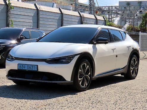 Kia EV6 Long Range Earth — пробег 122 490 км — фото 2 из 2