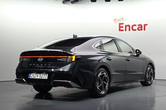 Hyundai Sonata 2.0 Inspiration — пробег 20 023 км — фото 2 из 5