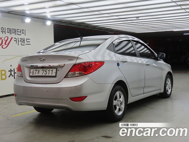Hyundai Accent Diesel 1.6 VGT Premier — пробег 111 786 км — фото 4 из 5